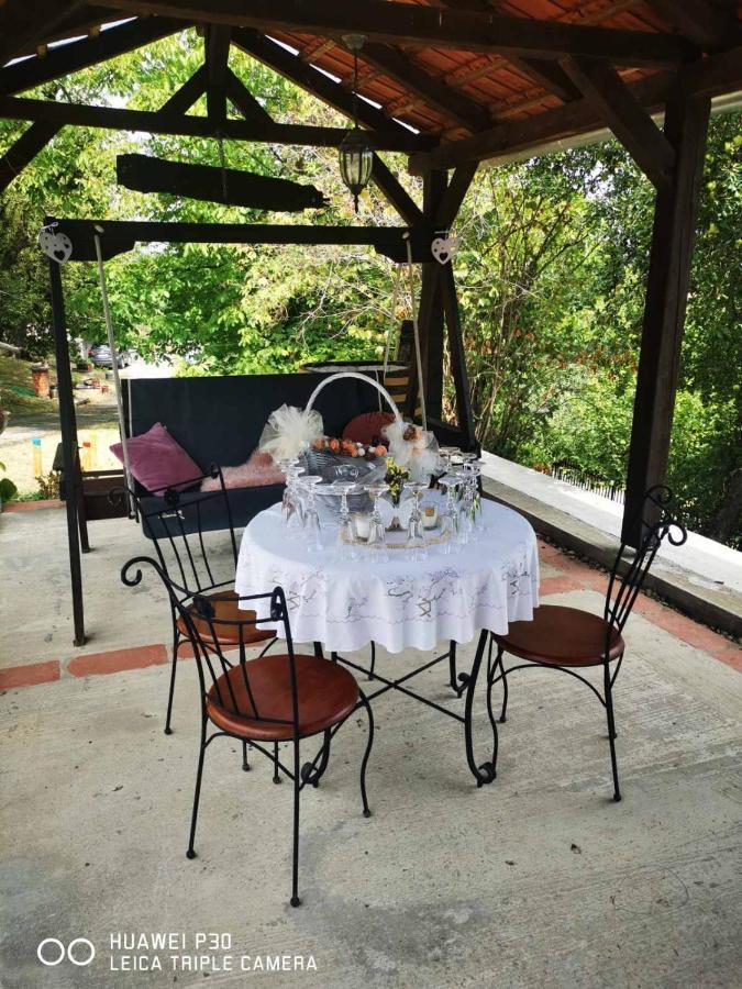 Country House Stoljetna Vila Seona Extérieur photo