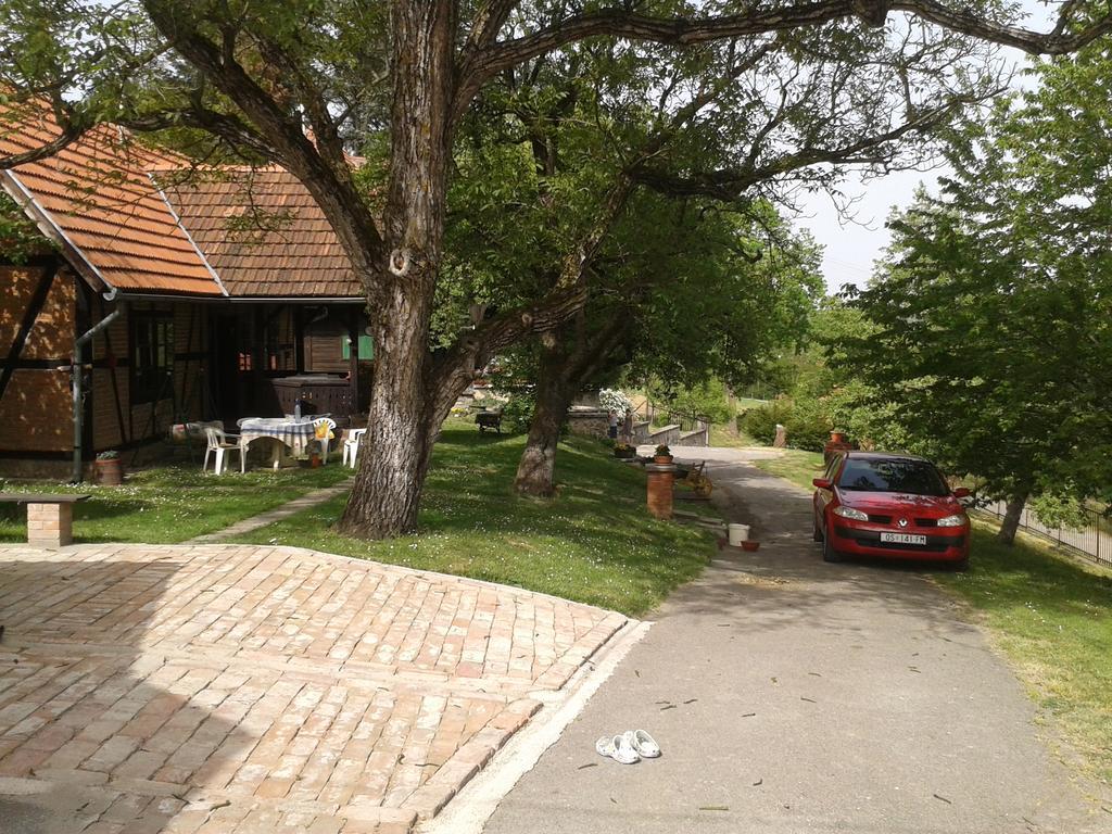 Country House Stoljetna Vila Seona Extérieur photo