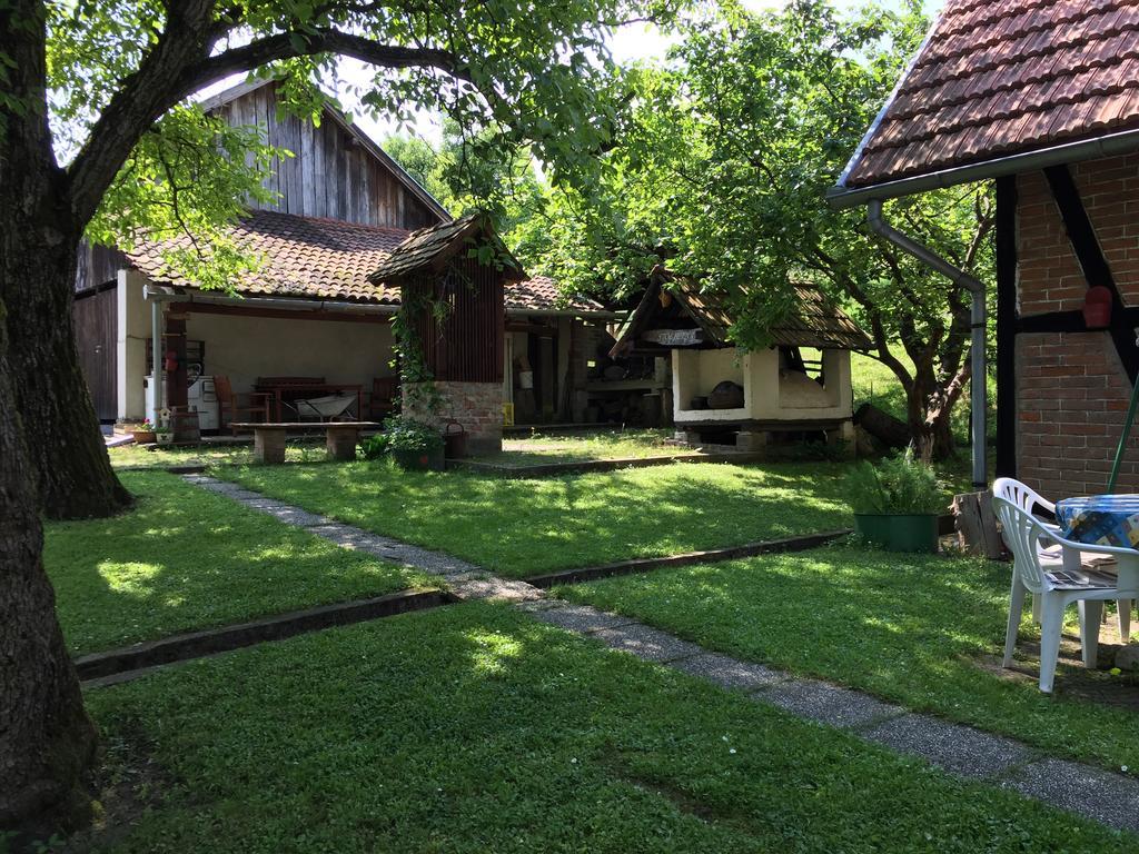 Country House Stoljetna Vila Seona Extérieur photo
